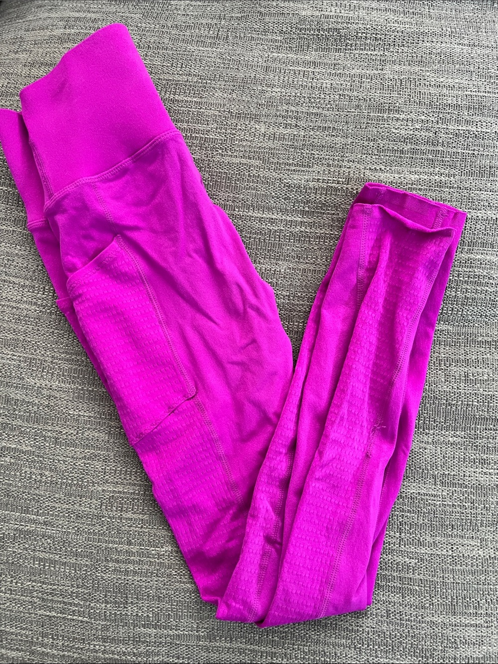 Fabletics Bright Magenta SculptKnit Leggings with Side Pocket
